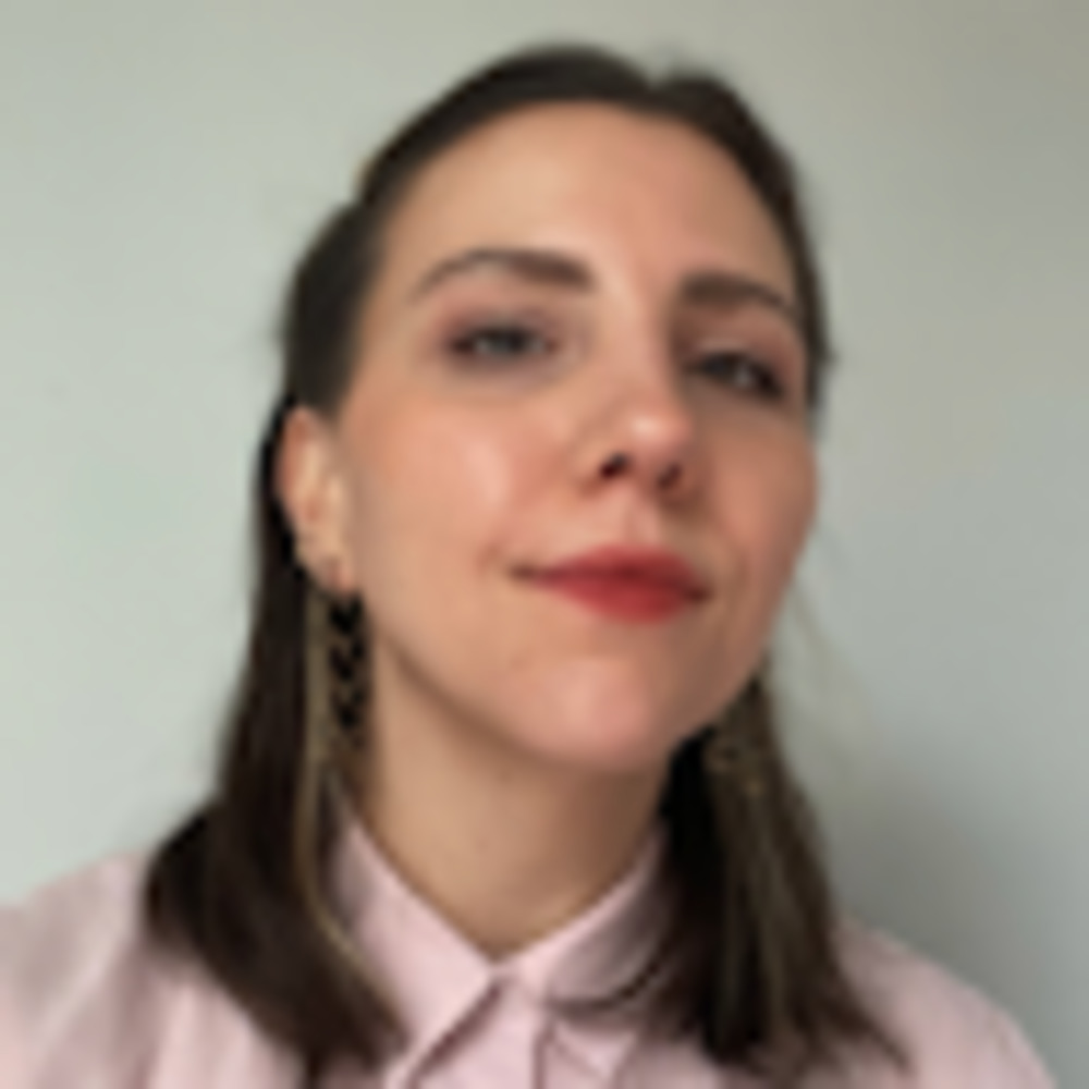 Meet your Posher, Olivia